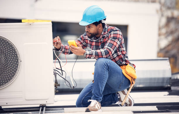 Best Affordable Emergency Electrician  in Charles City, IA
